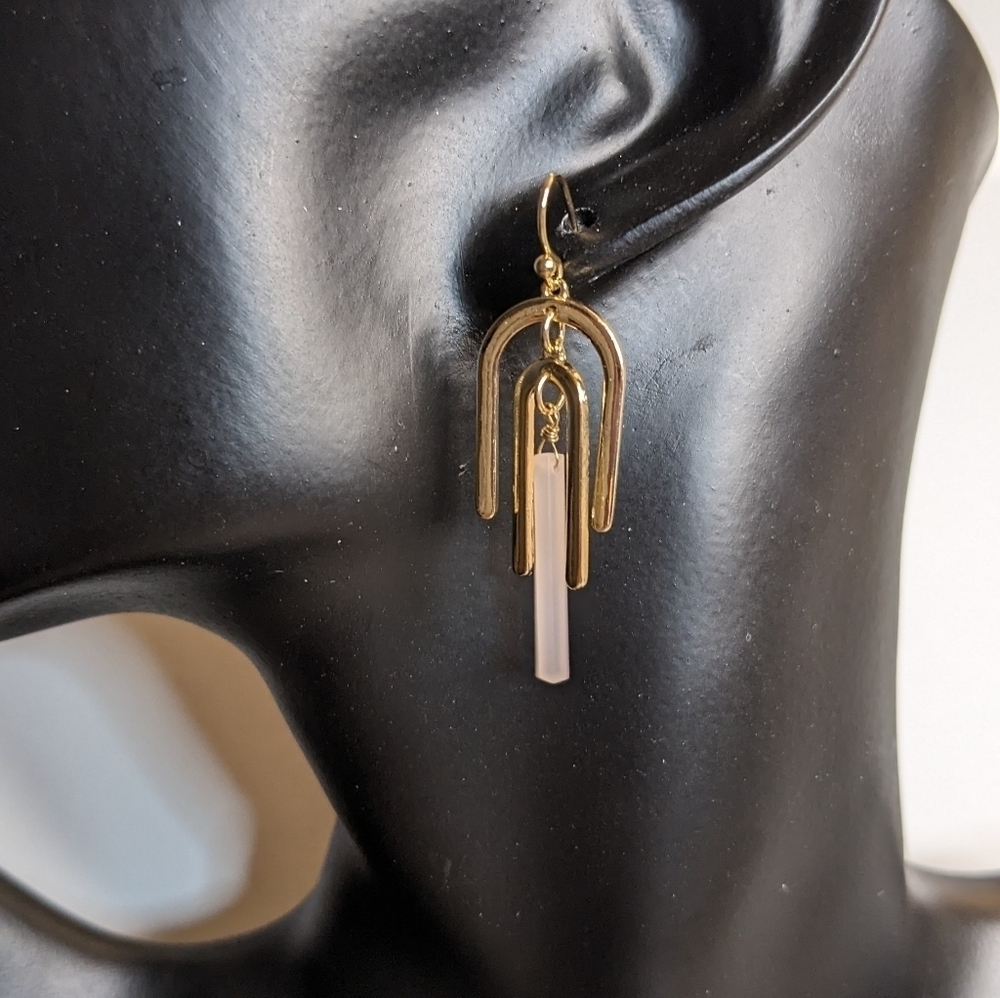 Dress Barn Gold Tone and Pink Dangle‎ Earrings